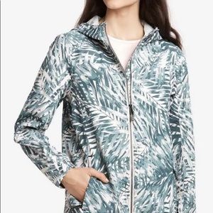 Lole Rain Jacket Women's Lainey/Pink Jungle Palm XXS (Fits like an XS)waterproof